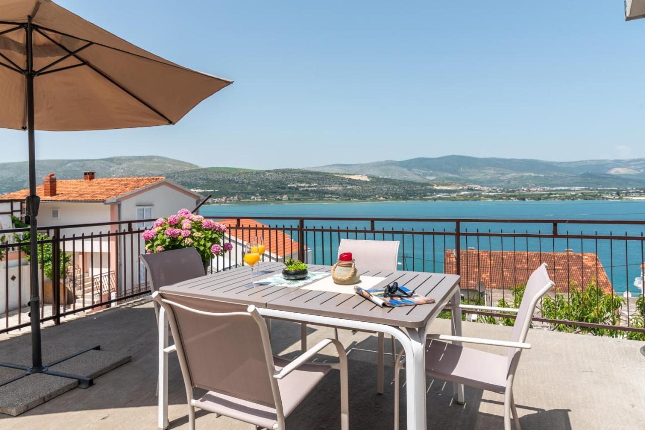 Apartments Bellezza Trogir Bagian luar foto